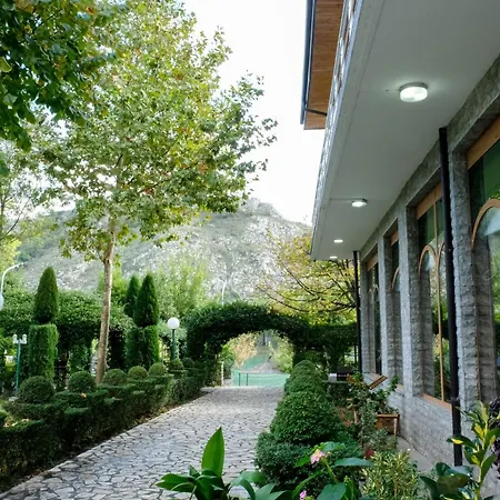 Buna Park Hotel Berdic e Siperme