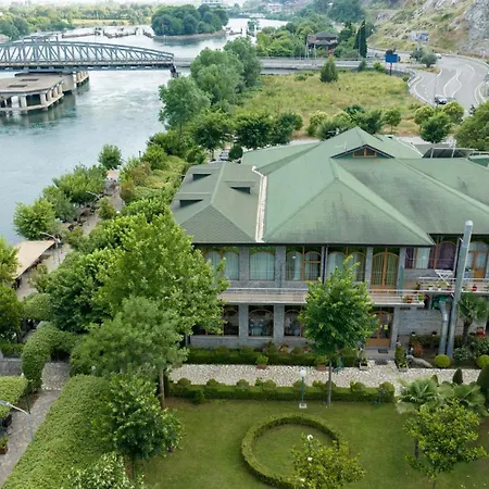 Buna Park Berdic e Siperme