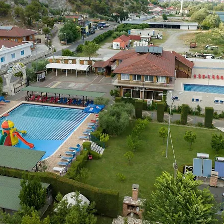 Buna Park Hotel Berdic e Siperme