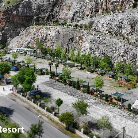Отель Buna Park 4*