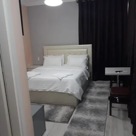 Hotel Buna Park Berdic e Siperme