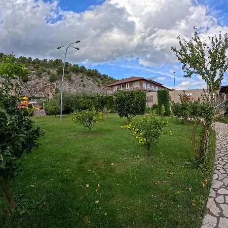 Buna Park 4*