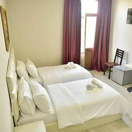 Hotel Buna Park 4*