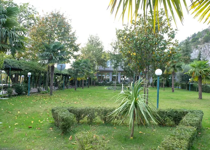 Buna Park Hotel Berdic e Siperme