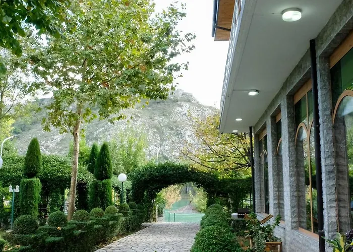 Buna Park Hotel Berdic e Siperme