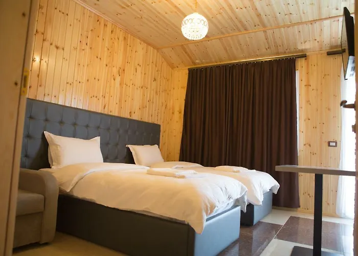 Buna Park 4* Berdic e Siperme