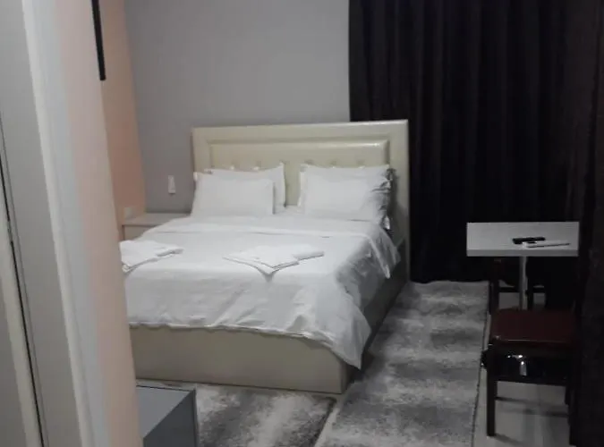 Hotel Buna Park Berdic e Siperme